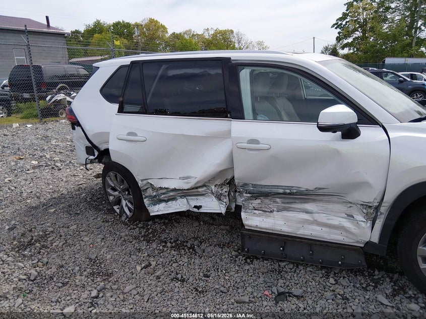 2025 Toyota Highlander VIN 5TDAAAA53SS028795 IAAI salvage auction — RIGHT SIDE, Salvage Title, sold $22,000 on 2026-07-29 (photo 6)