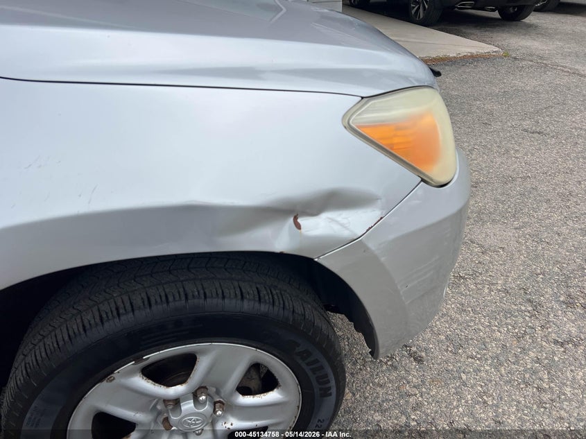 2006 Toyota Rav4 VIN JTMBD33V665024210 IAAI salvage auction — NORMAL WEAR, Clear (Massachusetts), sold $2,250 on 2026-07-08 (photo 6)
