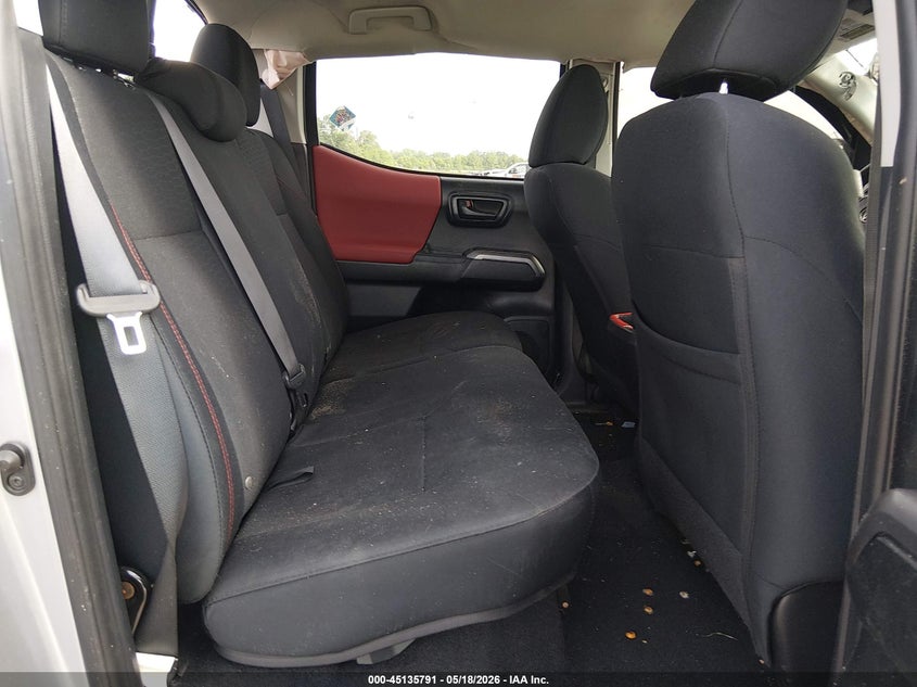 2017 Toyota Tacoma VIN 5TFAZ5CN9HX050722 IAAI salvage auction — ALL OVER, Salvage (Louisiana), sold $4,100 on 2026-07-21 (photo 8)