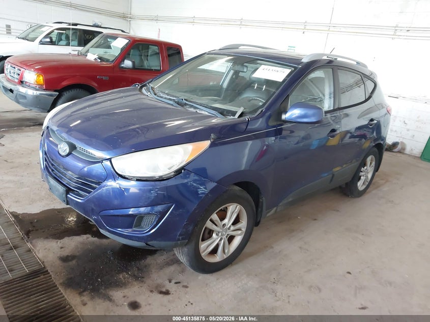 2011 Hyundai Tucson VIN KM8JU3AC3BU278045 IAAI salvage auction — FRONT END, Clear (Minnesota), sold $525 on 2026-07-29 (photo 2)