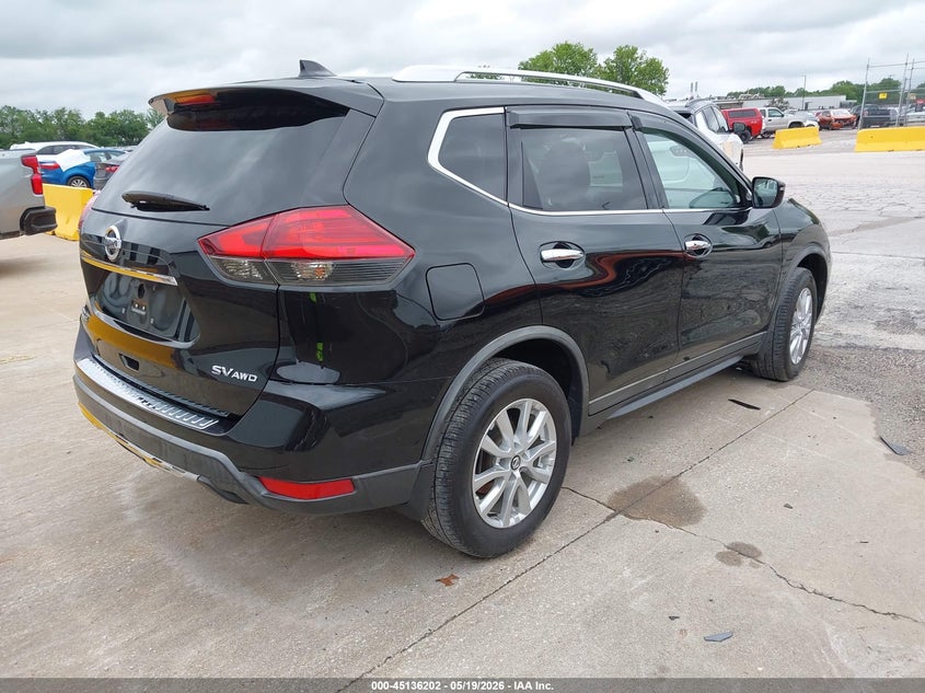 2017 Nissan Rogue VIN KNMAT2MV5HP598439 IAAI salvage auction — HAIL, Clear (Missouri), sold $1,250 on 2026-07-13 (photo 4)