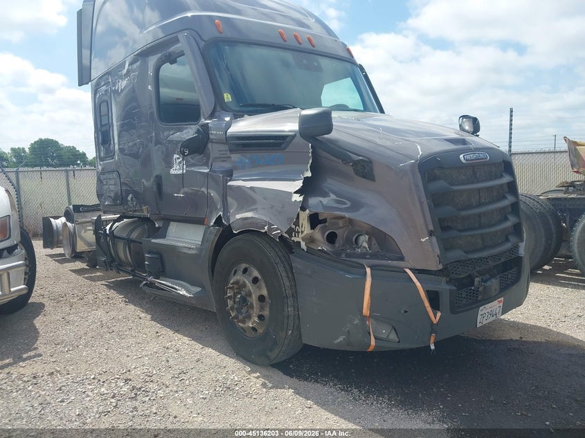 2023 Freightliner New cascadia 126 VIN 3AKJHHDR9PSUG1784 — IAAI salvage auction photo