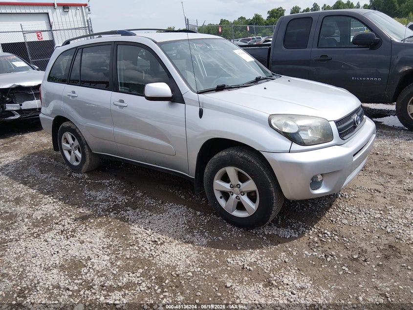 2004 Toyota Rav 4 VIN JTEGD20V640024251 IAAI salvage auction — SIDE, Salvage (Kentucky), sold $550 on 2026-07-22 (photo 1)