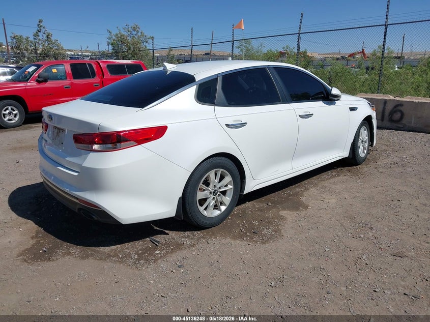 2017 Kia Optima VIN KNAGT4L32H5137813 IAAI salvage auction — RIGHT FRONT, Salvage Title, sold $1,225 on 2026-08-31 (photo 4)