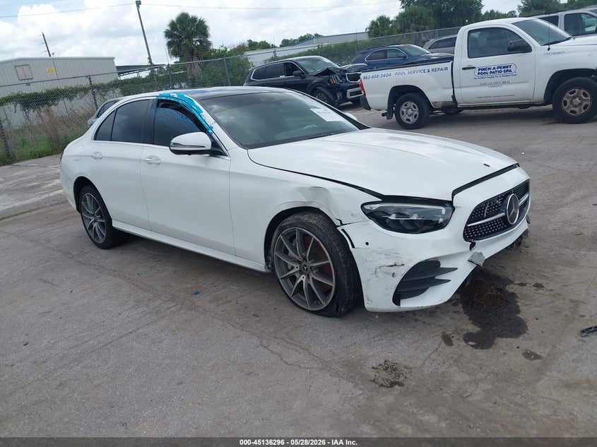 2021 Mercedes-benz E-klasse VIN W1KZF8DB9MA970483 — IAAI salvage auction photo