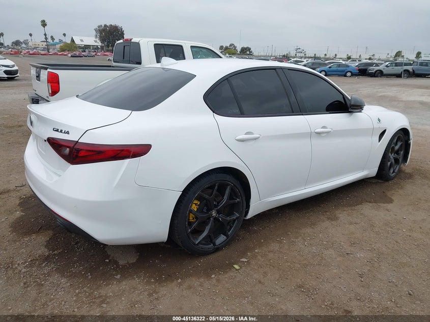 2020 Alfa romeo Giulia VIN ZARFAMANXL7636404 IAAI salvage auction — LEFT SIDE, Salvage (California), sold $2,600 on 2026-07-20 (photo 4)