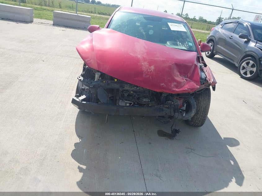 2017 Hyundai Elantra VIN 5NPD84LF6HH188040 IAAI salvage auction — FRONT END, Salvage Title, sold $675 on 2026-07-24 (photo 6)