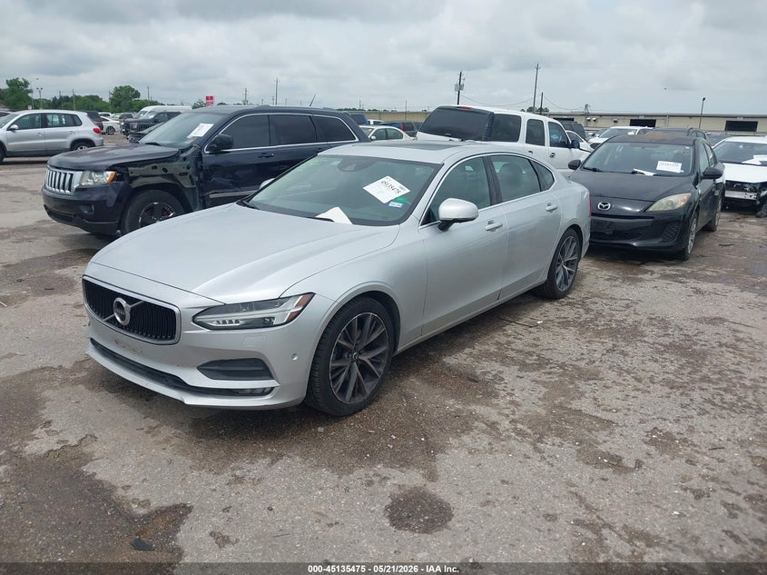 2018 Volvo S90 VIN LVY982MK4JP007252 IAAI salvage auction — REAR END, Salvage Title, sold $5,450 on 2026-07-22 (photo 2)