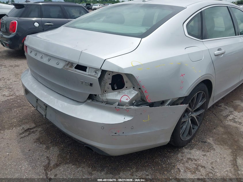2018 Volvo S90 VIN LVY982MK4JP007252 IAAI salvage auction — REAR END, Salvage Title, sold $5,450 on 2026-07-22 (photo 6)