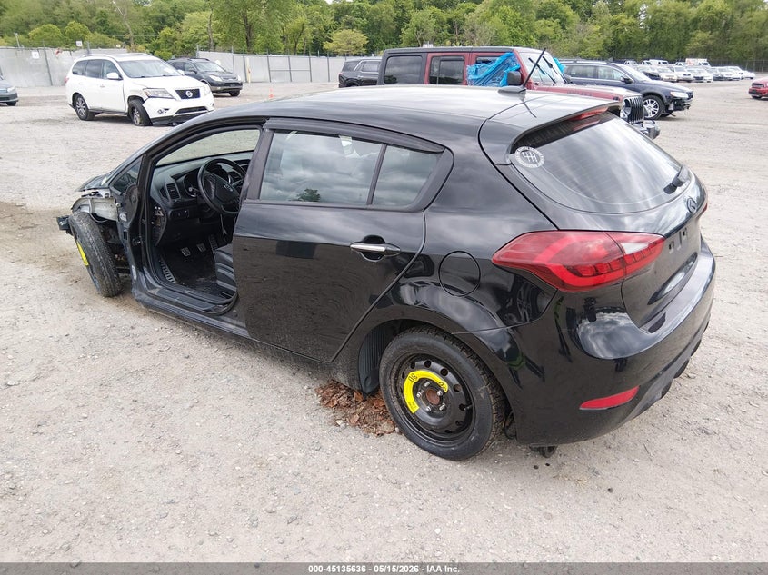 2016 Kia Forte VIN KNAFZ5A33G5631132 IAAI salvage auction — NORMAL WEAR, Salvage (Texas), sold $500 on 2026-07-14 (photo 3)