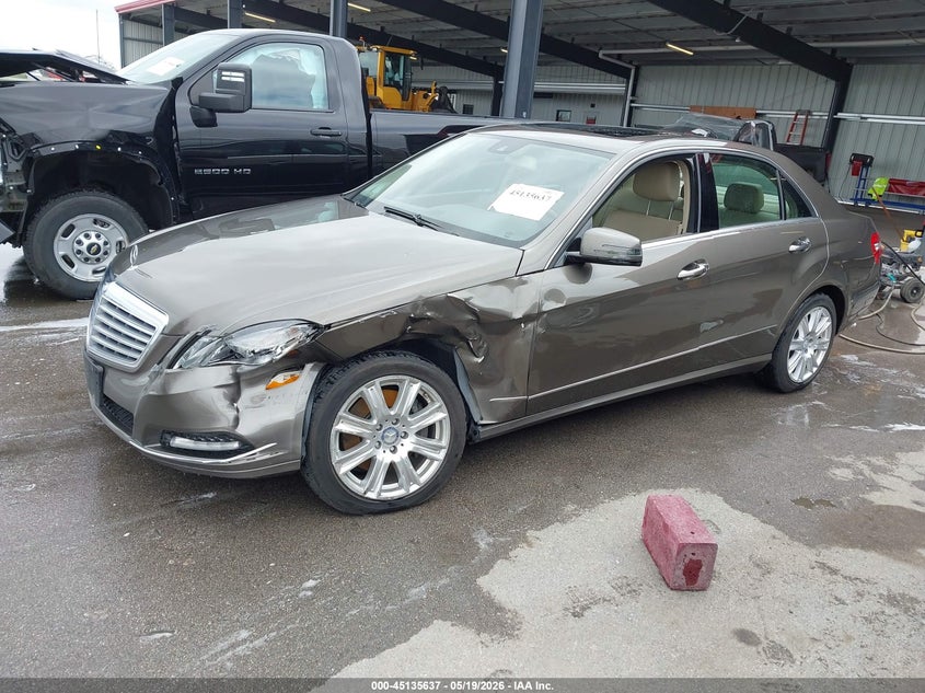 2013 Mercedes-benz E-klasse VIN WDDHF8JBXDA688935 IAAI salvage auction — LEFT FRONT, Certificate Of Title (Nebraska), sold $2,775 on 2026-08-13 (photo 2)