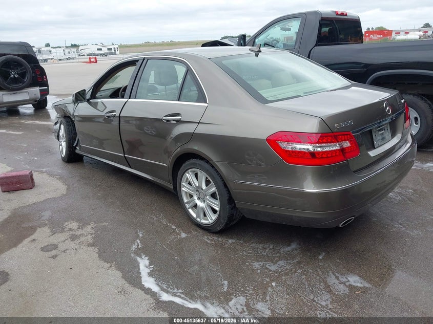 2013 Mercedes-benz E-klasse VIN WDDHF8JBXDA688935 IAAI salvage auction — LEFT FRONT, Certificate Of Title (Nebraska), sold $2,775 on 2026-08-13 (photo 3)