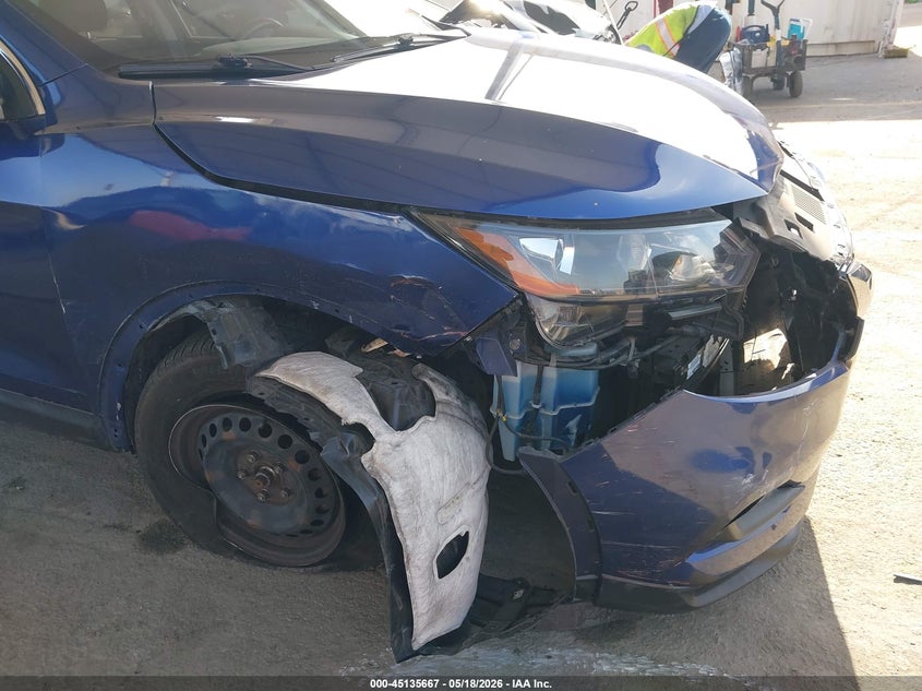 2020 Nissan Rogue VIN JN1BJ1CV3LW268600 IAAI salvage auction — RIGHT FRONT, Salvage (California), sold $2,100 on 2026-07-08 (photo 6)