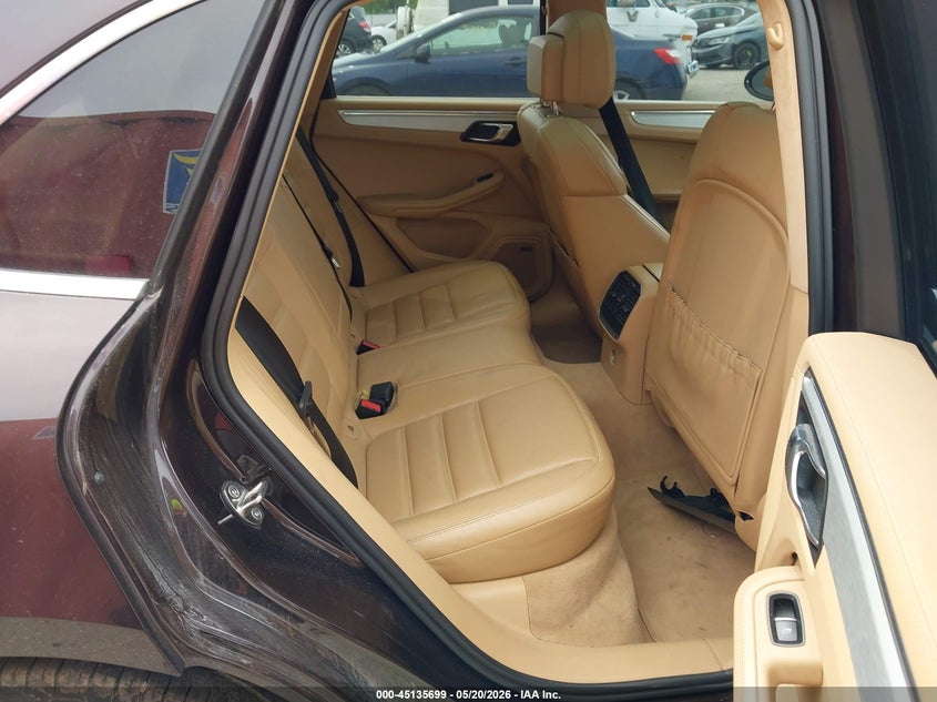 2015 Porsche Macan VIN WP1AF2A51FLB92088 IAAI salvage auction — LEFT FRONT, Salvage (Illinois), sold $6,250 on 2026-07-28 (photo 8)