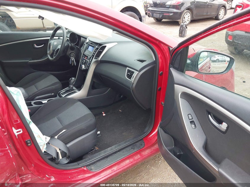 2016 Hyundai Elantra VIN KMHD35LH8GU319345 IAAI salvage auction — RIGHT SIDE, Salvage (Iowa), sold $1,225 on 2026-07-13 (photo 5)