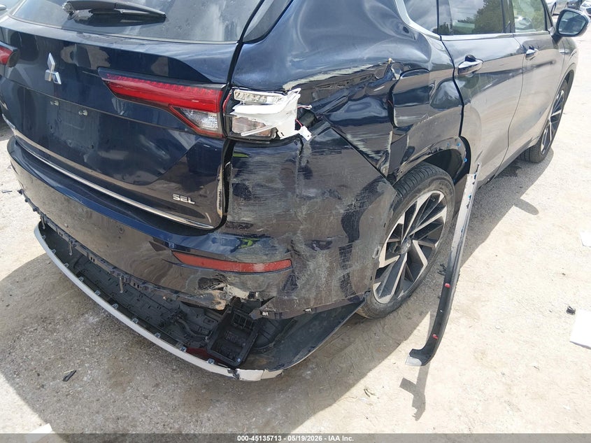 2023 Mitsubishi Outlander VIN JA4J3VA85PZ007085 IAAI salvage auction — REAR END, Salvage (Louisiana), sold $7,000 on 2026-07-28 (photo 6)