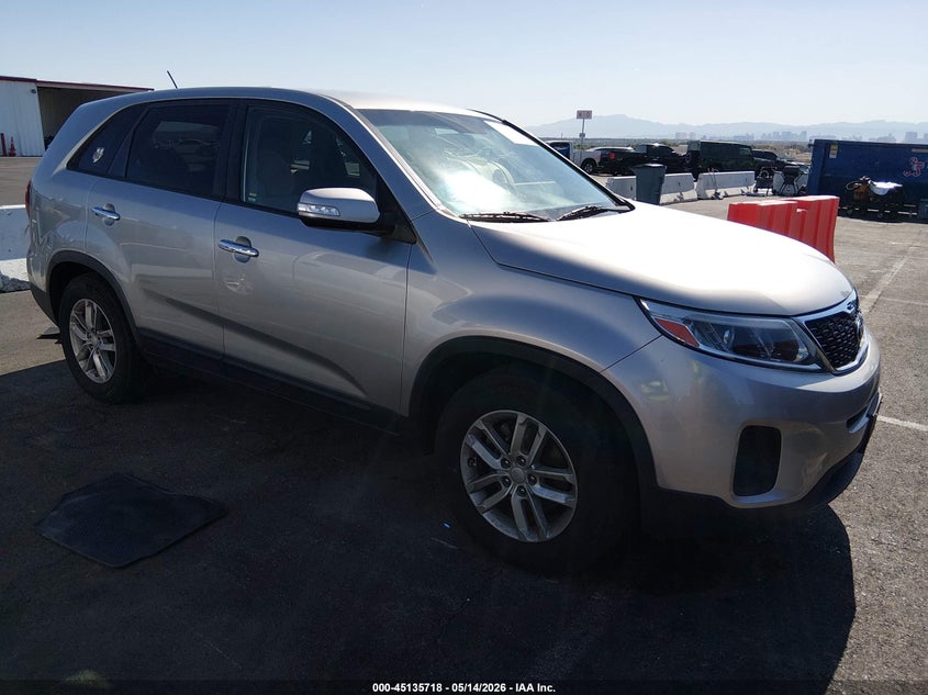 2014 Kia Sorento VIN 5XYKT3A63EG550265 IAAI salvage auction — NORMAL WEAR, Regular (Nevada), sold $925 on 2026-07-17 (photo 1)