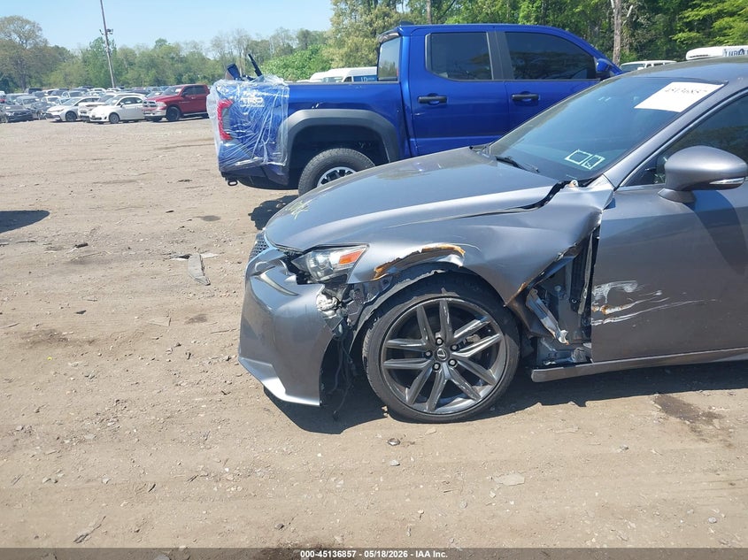 2014 Lexus Is VIN JTHCF1D22E5013404 IAAI salvage auction — NORMAL WEAR, Clear (Tennessee), sold $3,700 on 2026-07-14 (photo 6)