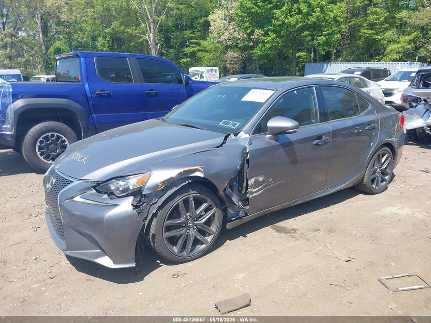 2014 Lexus Is VIN JTHCF1D22E5013404 IAAI salvage auction — NORMAL WEAR, Clear (Tennessee), sold $3,700 on 2026-07-14 (photo 2)