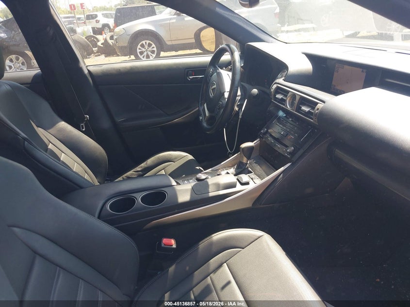 2014 Lexus Is VIN JTHCF1D22E5013404 IAAI salvage auction — NORMAL WEAR, Clear (Tennessee), sold $3,700 on 2026-07-14 (photo 5)