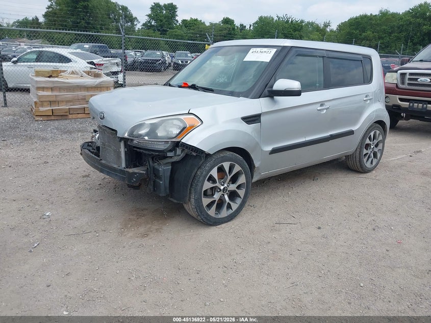 2013 Kia Soul VIN KNDJT2A60D7564688 IAAI salvage auction — FRONT END, Salvage (Iowa), sold $525 on 2026-07-06 (photo 2)