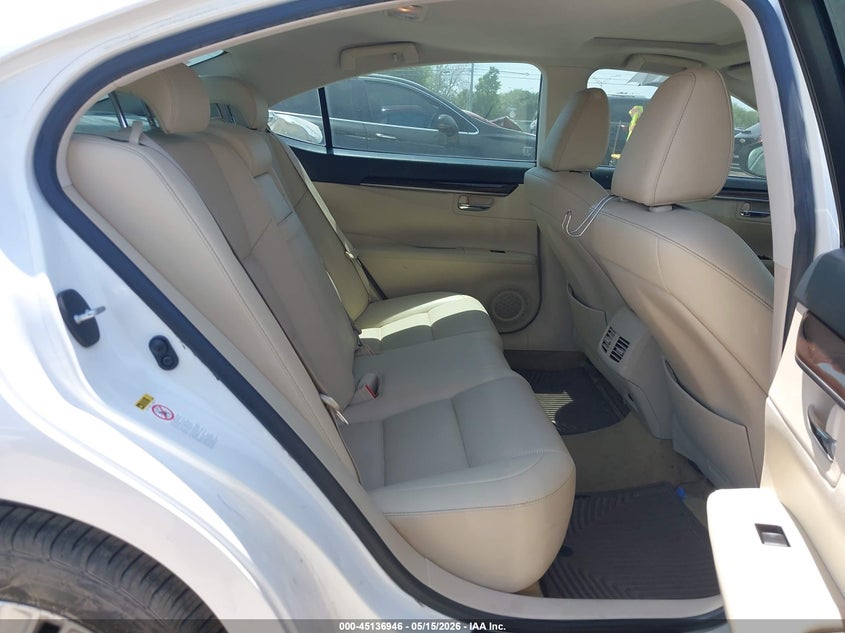 2014 Lexus ES VIN JTHBK1GG4E2144883 IAAI salvage auction — RIGHT FRONT, Original (Texas), sold $3,900 on 2026-07-13 (photo 8)