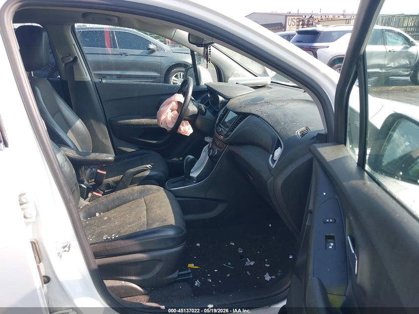 2019 Chevrolet Trax VIN KL7CJLSB1KB757455 IAAI salvage auction — FRONT END, Clear (Michigan), sold $350 on 2026-07-09 (photo 5)
