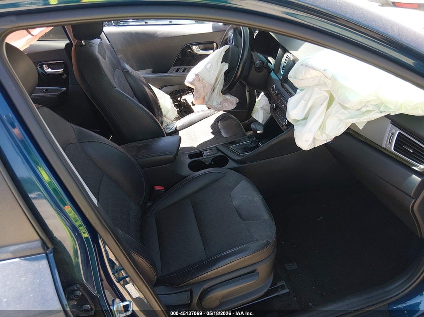 2017 Kia Niro VIN KNDCC3LC9H5037350 IAAI salvage auction — LEFT SIDE, Salvage (North Carolina), sold $1,350 on 2026-07-06 (photo 5)
