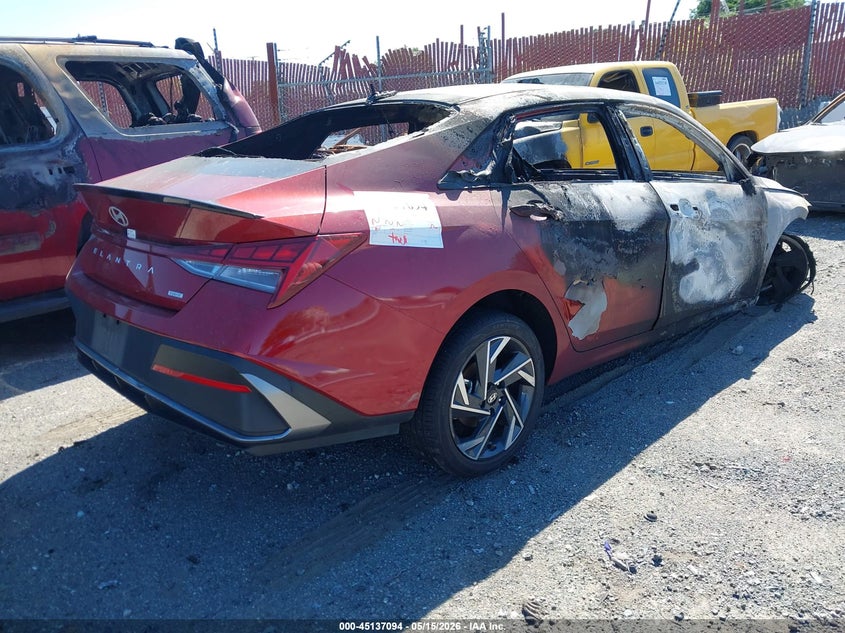 2025 Hyundai Elantra VIN KMHLM4DJ8SU152871 IAAI salvage auction — EXTERIOR BURN, Non-Repairable (California), sold $25 on 2026-07-30 (photo 4)