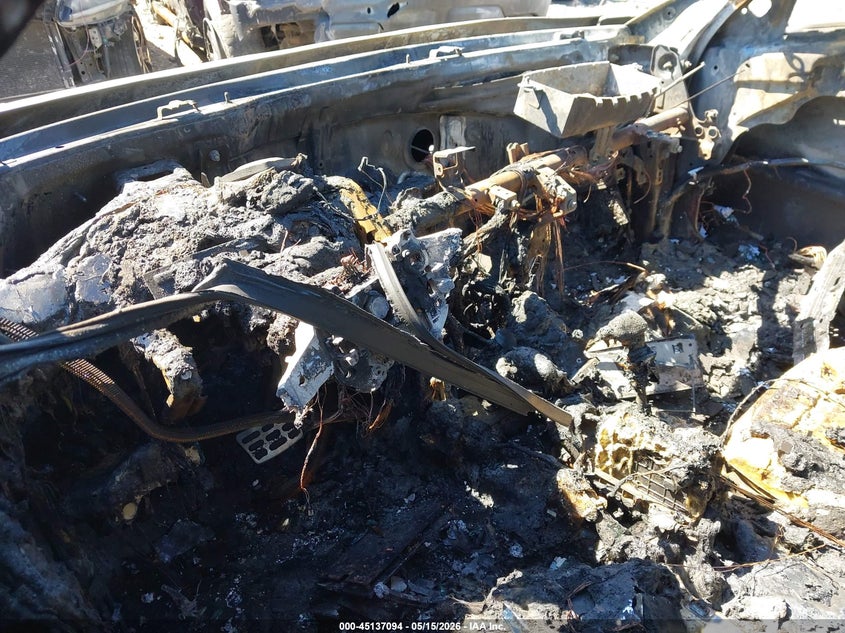 2025 Hyundai Elantra VIN KMHLM4DJ8SU152871 IAAI salvage auction — EXTERIOR BURN, Non-Repairable (California), sold $25 on 2026-07-30 (photo 7)