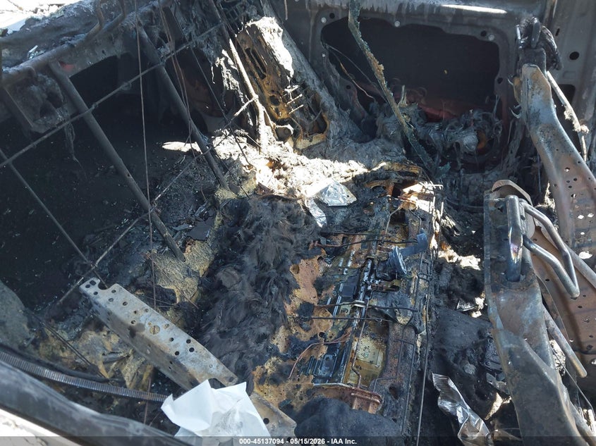 2025 Hyundai Elantra VIN KMHLM4DJ8SU152871 IAAI salvage auction — EXTERIOR BURN, Non-Repairable (California), sold $25 on 2026-07-30 (photo 8)