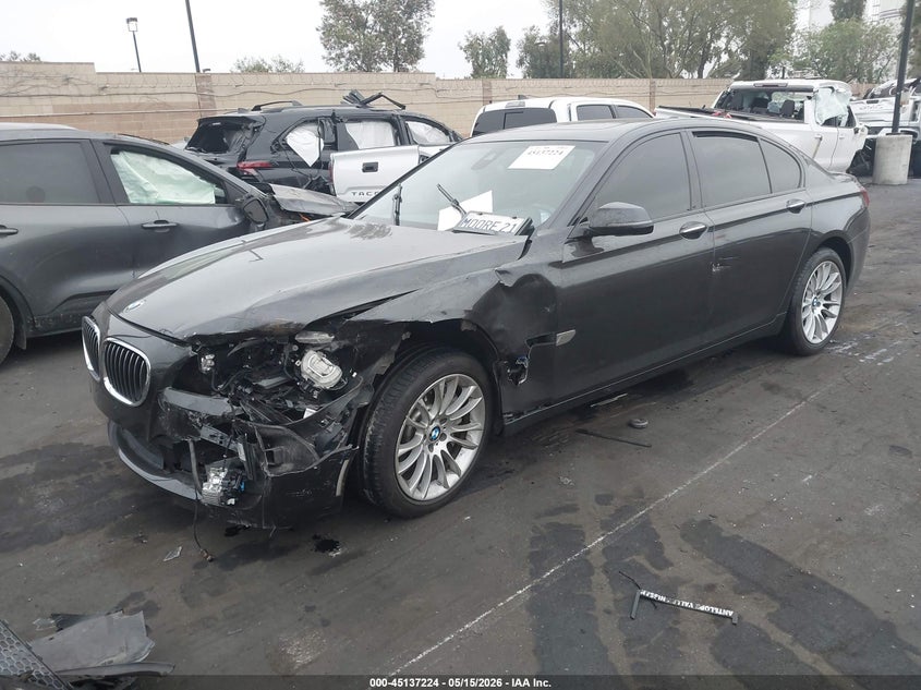 2015 BMW 7er VIN WBAYA8C57FGK19704 IAAI salvage auction — LEFT FRONT, Salvage Certificate (California), sold $1,700 on 2026-07-31 (photo 2)