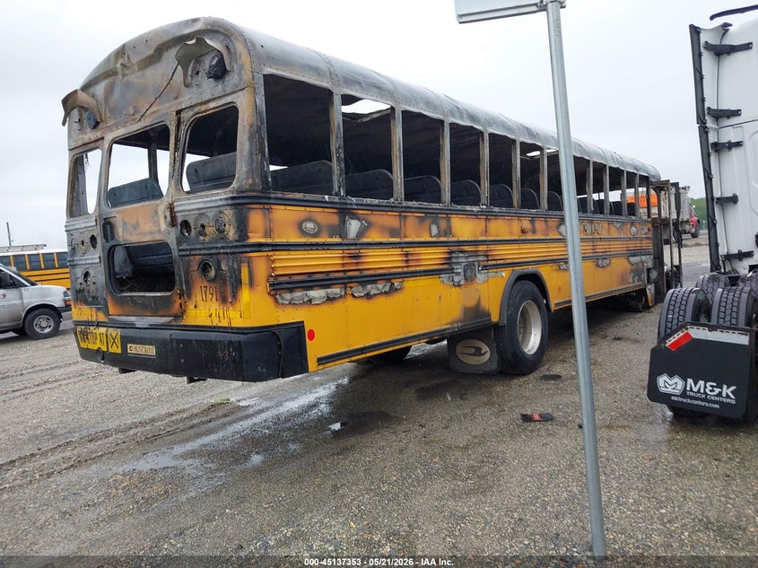 2017 Blue bird School bus / transit bus VIN 1BAKGCPH8HF328268 IAAI salvage auction — BURN, Non-Repairable (Maryland), sold $175 on 2026-08-31 (photo 4)