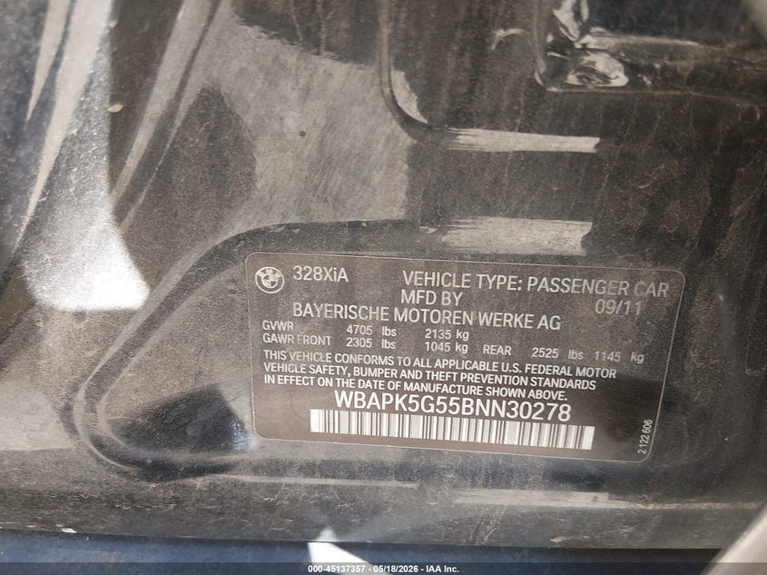 2011 BMW 3 series VIN WBAPK5G55BNN30278 IAAI salvage auction — LEFT & RIGHT, Salvage (North Carolina), sold $375 on 2026-07-20 (photo 9)