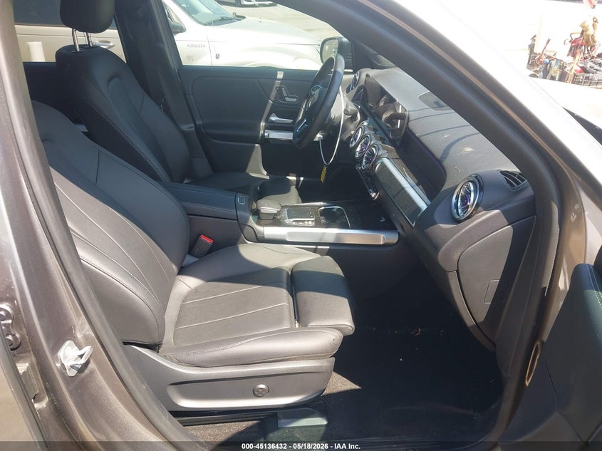 2023 Mercedes-benz VIN W1N9M0KB5PN067872 IAAI salvage auction — LEFT FRONT, Salvage - Greater Than 75% (Maryland), sold $10,025 on 2026-07-23 (photo 5)