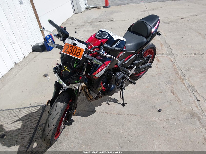 2024 Kawasaki Er VIN ML5EREN12RDAD2781 IAAI salvage auction — FRONT END, Salvage (Massachusetts), sold $525 on 2026-07-22 (photo 2)