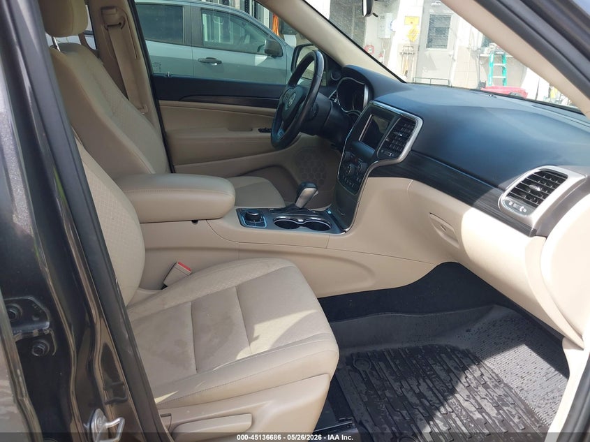 2019 Jeep Grand cherokee VIN 1C4RJFAG3KC836941 IAAI salvage auction — NORMAL WEAR, Sf97 (Wisconsin), sold $10,500 on 2026-07-20 (photo 5)