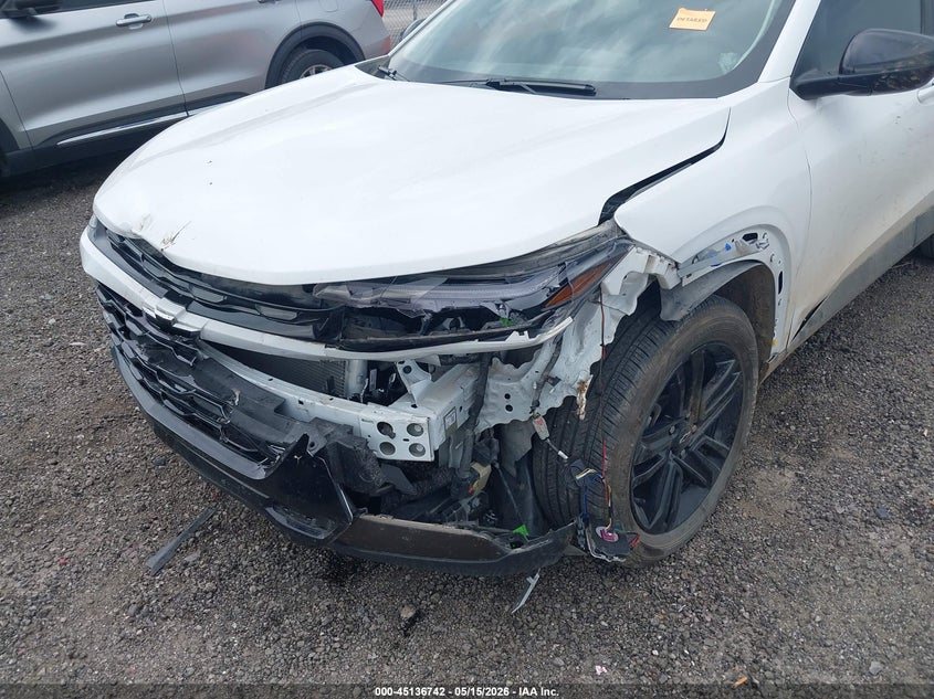 2025 Chevrolet Trax VIN KL77LKEP1SC116703 IAAI salvage auction — LEFT FRONT, Clear (Oklahoma), sold $6,100 on 2026-07-28 (photo 6)
