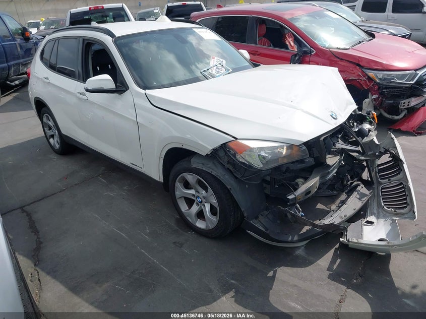 2015 BMW X1 VIN WBAVM1C56FV319161 IAAI salvage auction — FRONT END, Salvage Title, sold $1,250 on 2026-07-15 (photo 1)