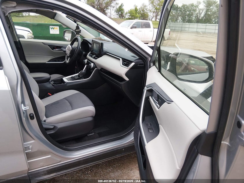 2021 Toyota Rav 4 VIN JTMRWRFV3MJ054504 IAAI salvage auction — FRONT END, Salvage (Nebraska), sold $8,500 on 2026-07-16 (photo 5)