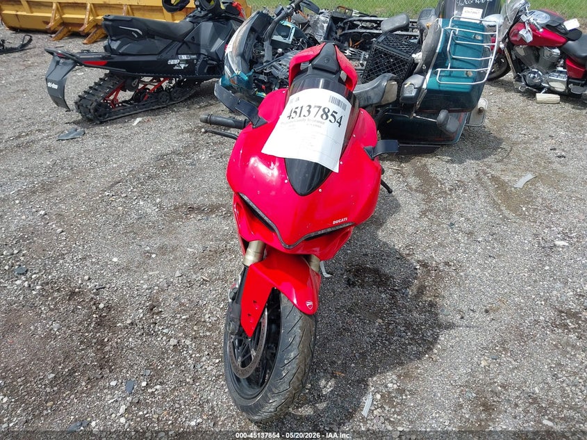 2016 Ducati Panigale VIN ZDM14BYWXGB004783 IAAI salvage auction — RIGHT SIDE, Clear (Michigan), sold $5,700 on 2026-07-28 (photo 5)