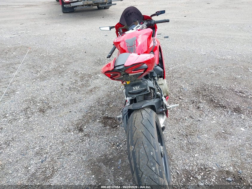 2016 Ducati Panigale VIN ZDM14BYWXGB004783 IAAI salvage auction — RIGHT SIDE, Clear (Michigan), sold $5,700 on 2026-07-28 (photo 6)
