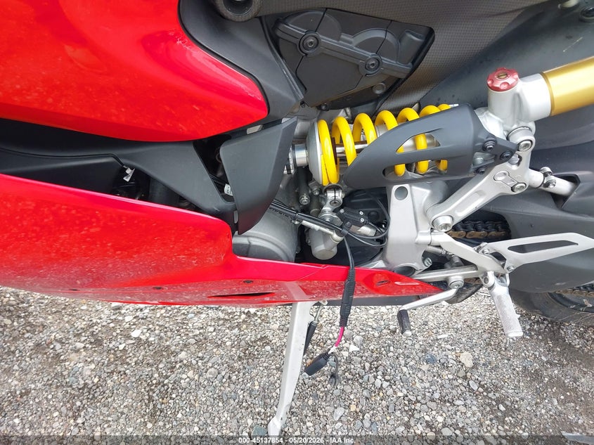 2016 Ducati Panigale VIN ZDM14BYWXGB004783 IAAI salvage auction — RIGHT SIDE, Clear (Michigan), sold $5,700 on 2026-07-28 (photo 9)