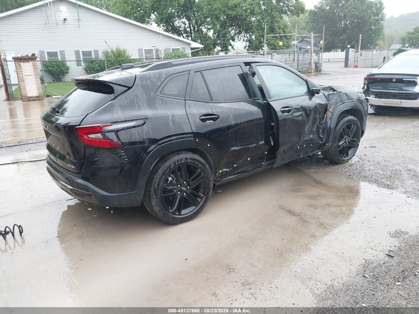 2024 Chevrolet Trax VIN KL77LKE21RC021637 IAAI salvage auction — ROLLOVER, Salvage (Ohio), sold $3,900 on 2026-07-06 (photo 4)