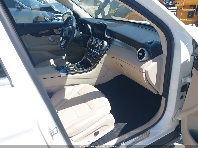 2019 Mercedes-benz Glc VIN WDC0G4JB1KF620627 IAAI salvage auction — FRONT END, Salvage (Georgia), sold $6,400 on 2026-07-31 (photo 5)