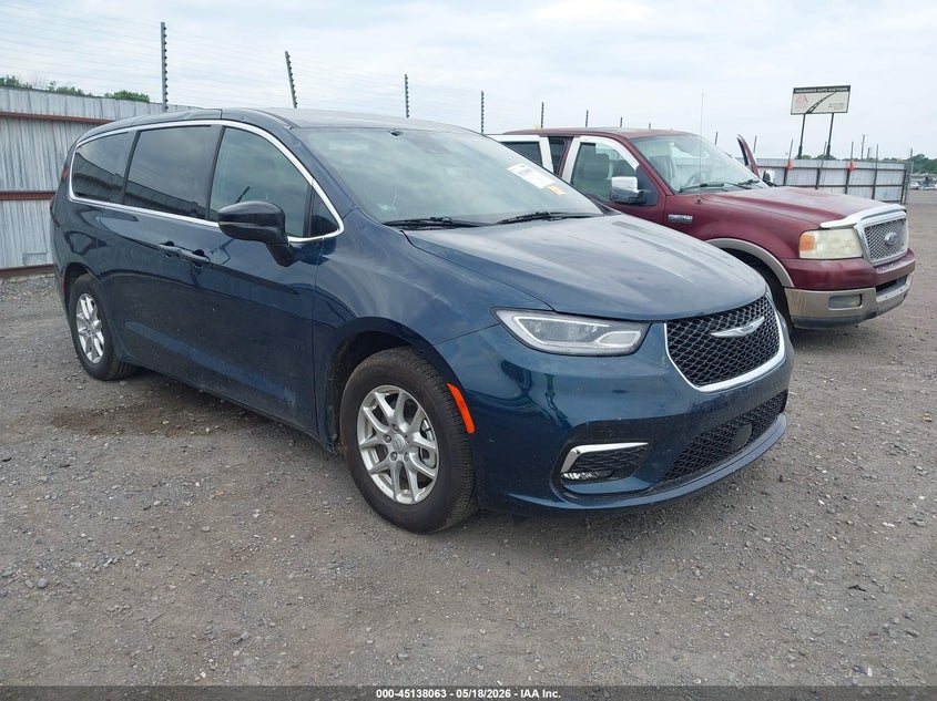2025 Chrysler Pacifica VIN 2C4RC1BG0SR587551 IAAI salvage auction — HAIL, Salvage Title, sold $16,200 on 2026-08-19 (photo 1)