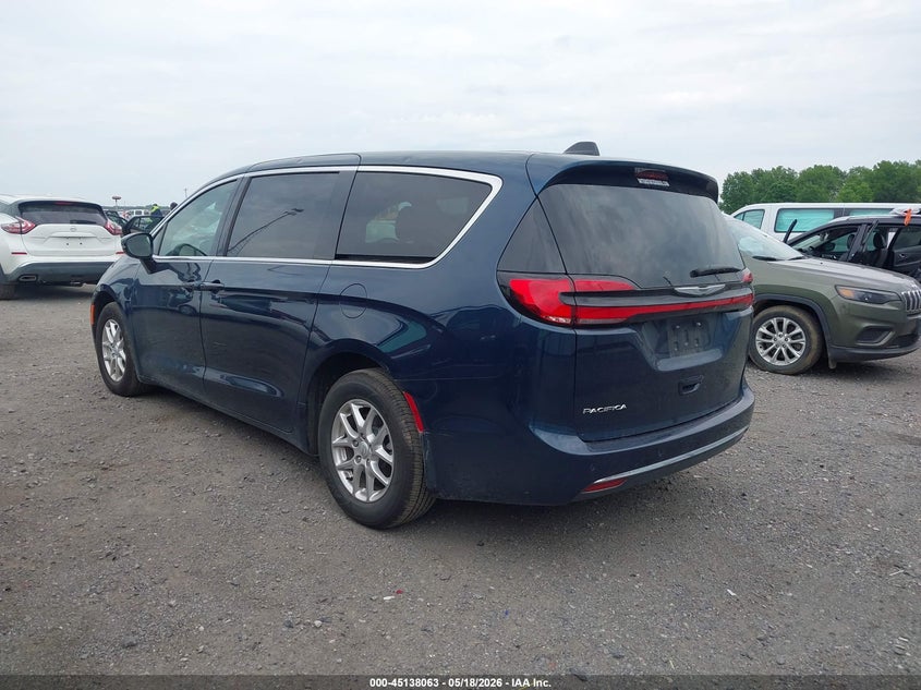 2025 Chrysler Pacifica VIN 2C4RC1BG0SR587551 IAAI salvage auction — HAIL, Salvage Title, sold $16,200 on 2026-08-19 (photo 3)
