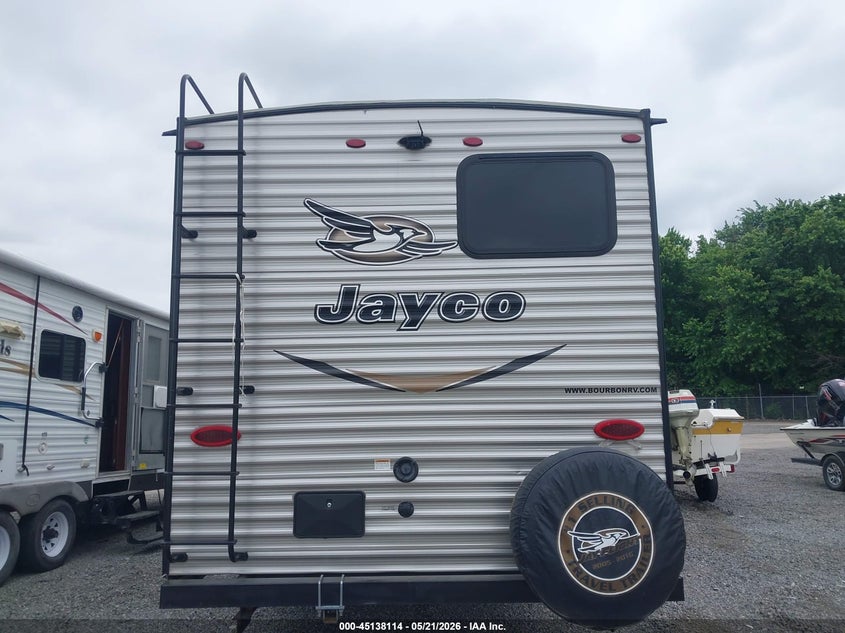 2018 Jayco Jayfl184bh VIN 1UJBJ0BT6J1T90305 IAAI salvage auction — HAIL, Salvage (Illinois), sold $8,875 on 2026-09-23 (photo 6)