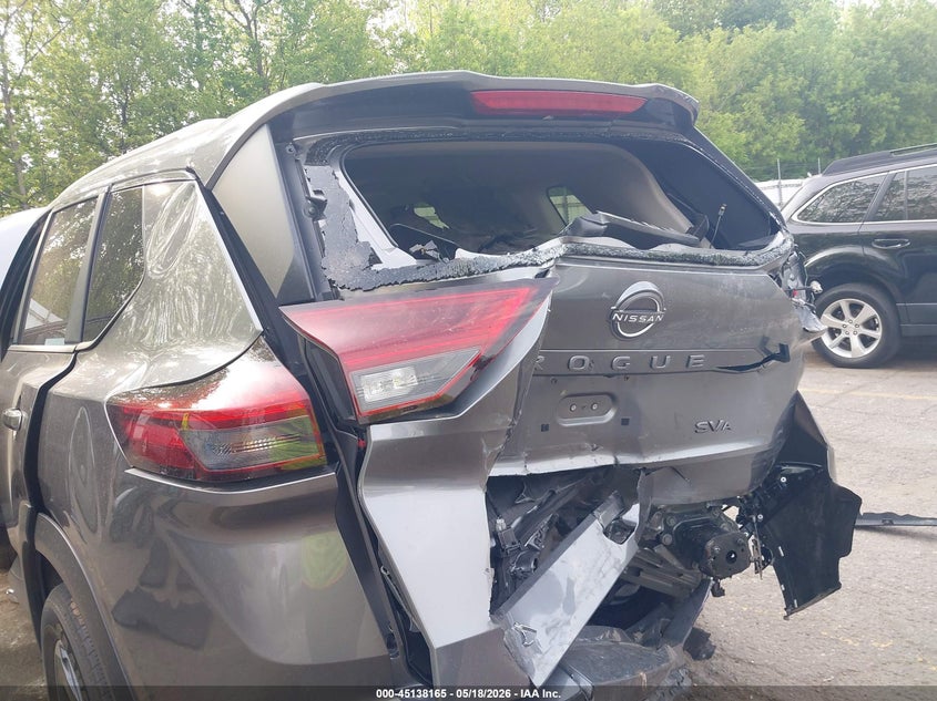 2024 Nissan Rogue VIN JN8BT3BB5RW290380 IAAI salvage auction — REAR END, Scrap (Michigan), sold $5,900 on 2026-07-13 (photo 6)
