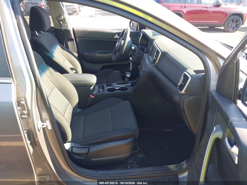 2018 Kia Sportage VIN KNDPMCAC5J7476590 IAAI salvage auction — FRONT & REAR, Salvage (Ohio), sold $2,500 on 2026-07-09 (photo 5)